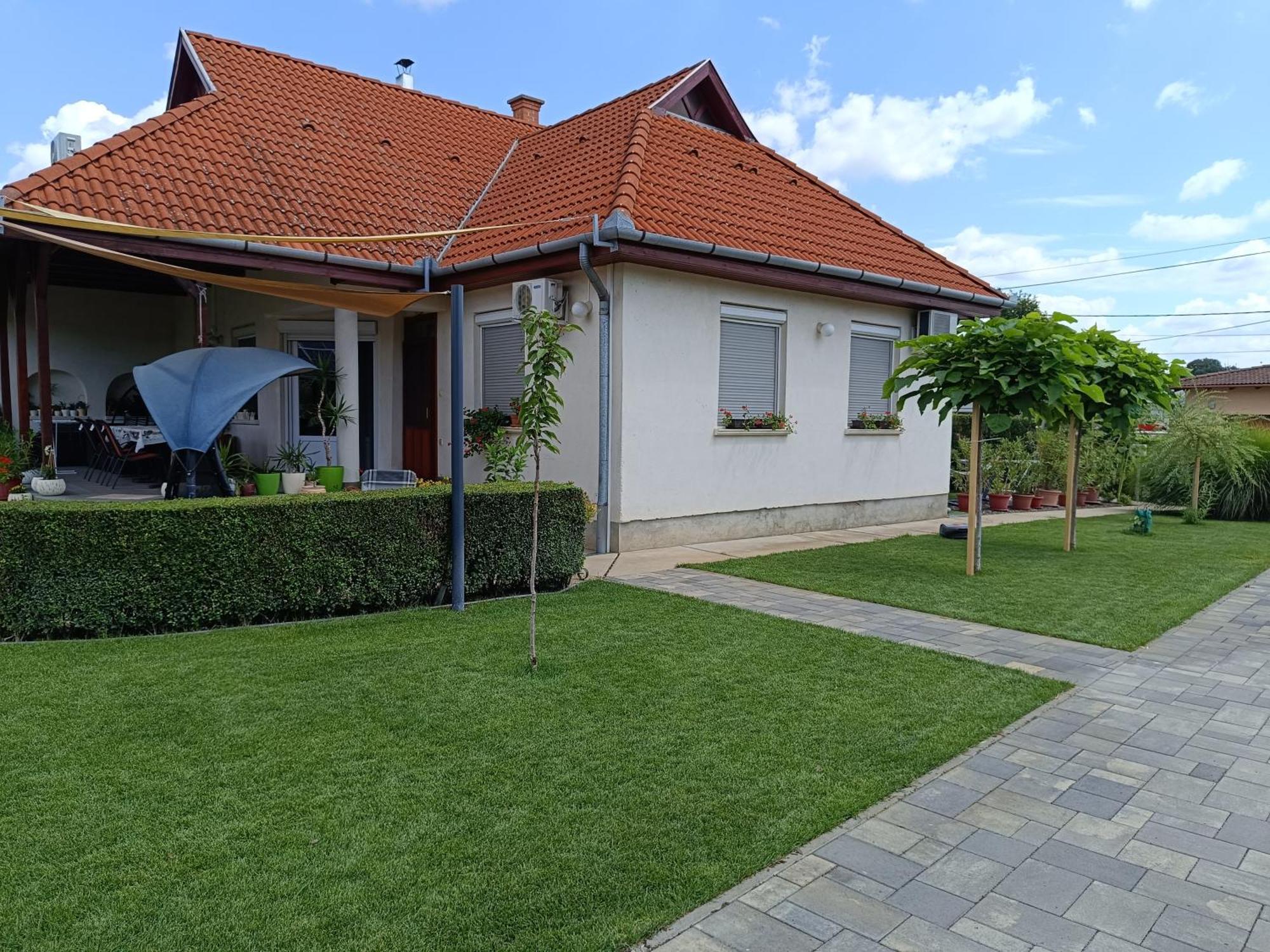 דירות Hajdúszoboszló Nemeti Apartmanhaz מראה חיצוני תמונה